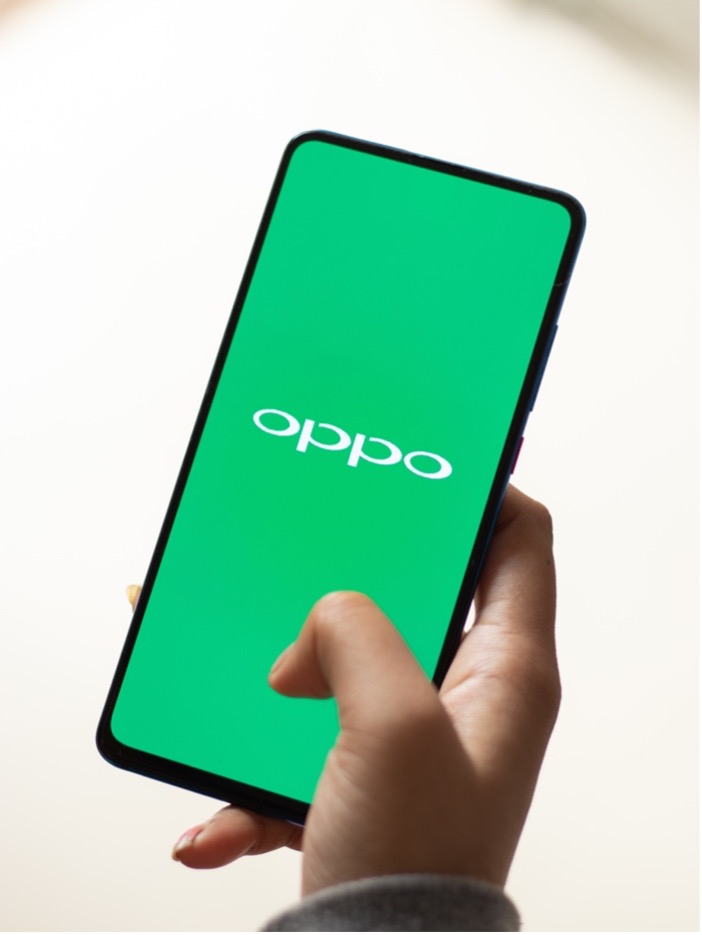 Oppo Find X3 Pro handset